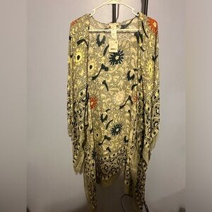 Free people kimono, sage green color really pretty! NWT